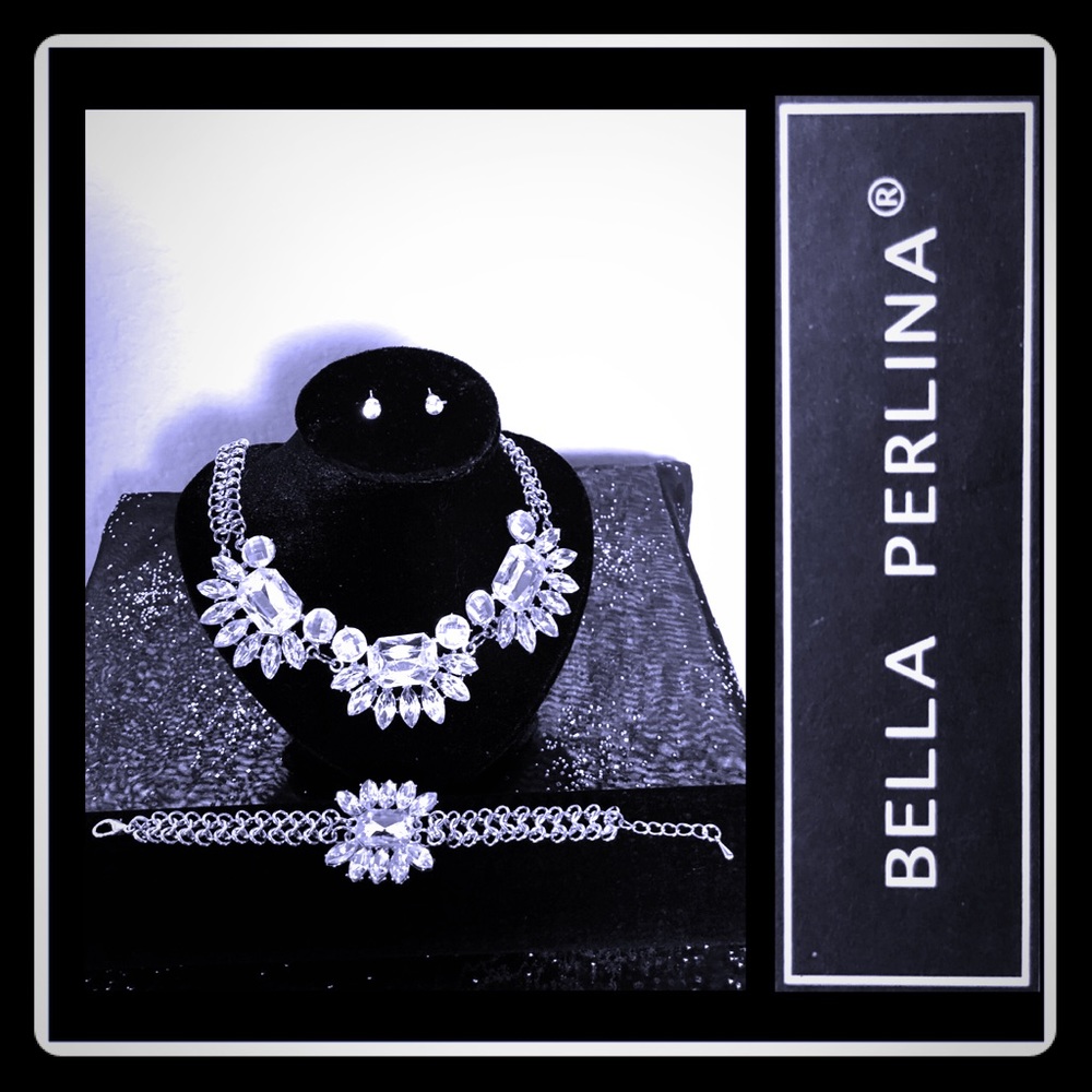 Bella Perlina Expressions Collection. Jewelry Set.
